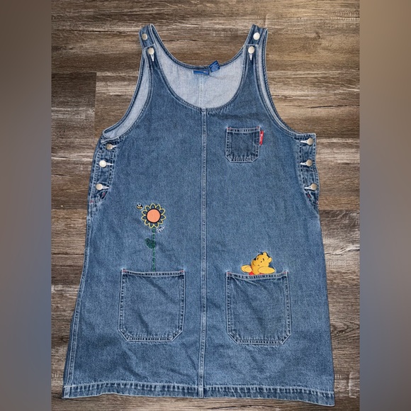 Vintage Denim Pooh (Disney) Sleeveless Dress with Embroidery. - Picture 4 of 11